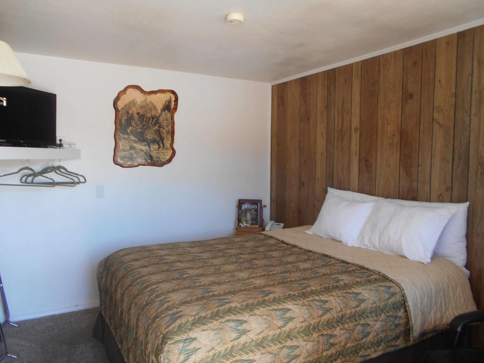 Super Saver Inn شيريدان المظهر الخارجي الصورة